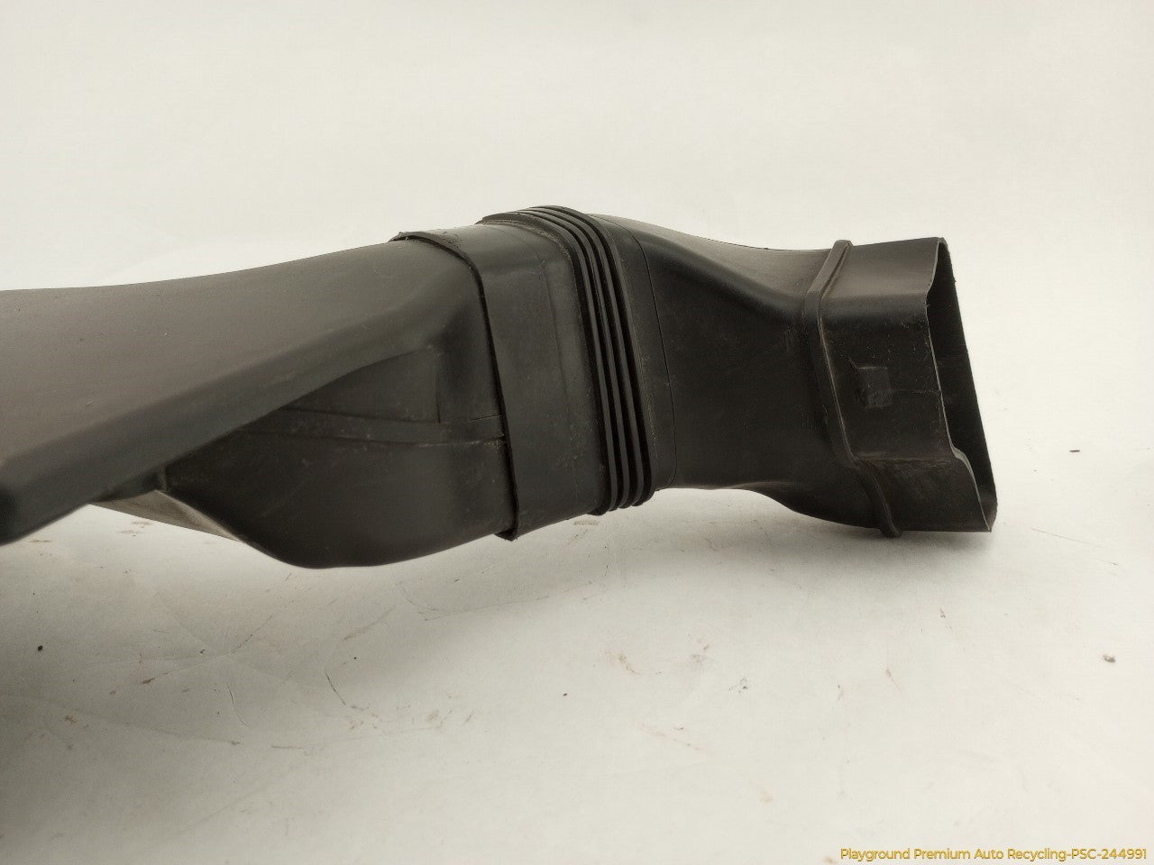 BMW 330XI Intake Manifold Air Inlet Duct Housing