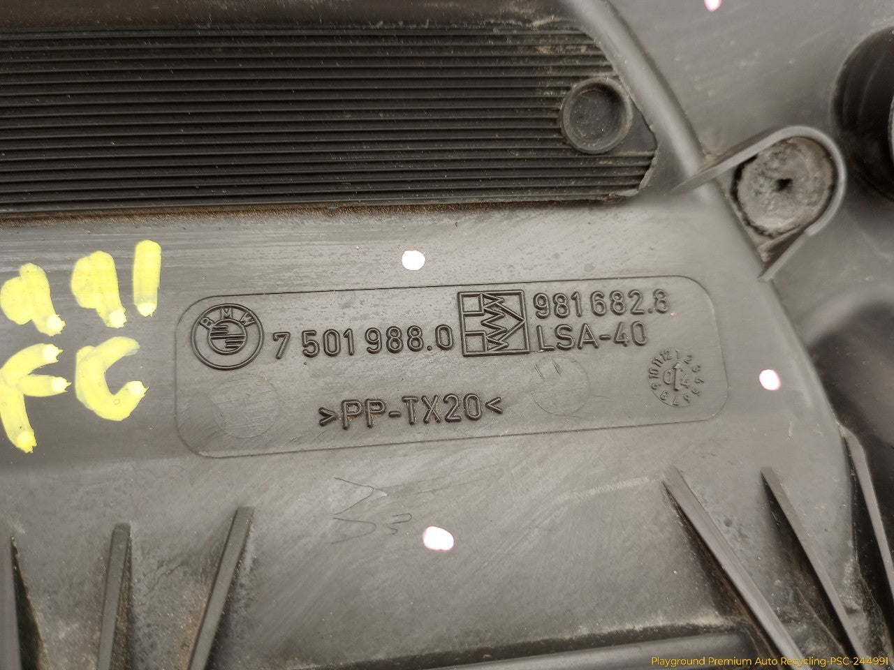 BMW 330XI Intake Manifold Air Inlet Duct Housing