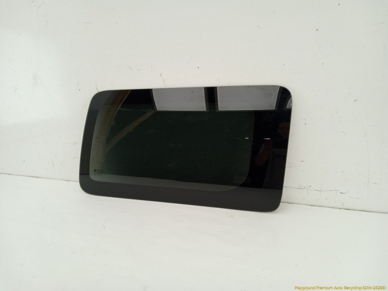 Hummer H3 Passenger Right Rear Quarter Window Glass - 0