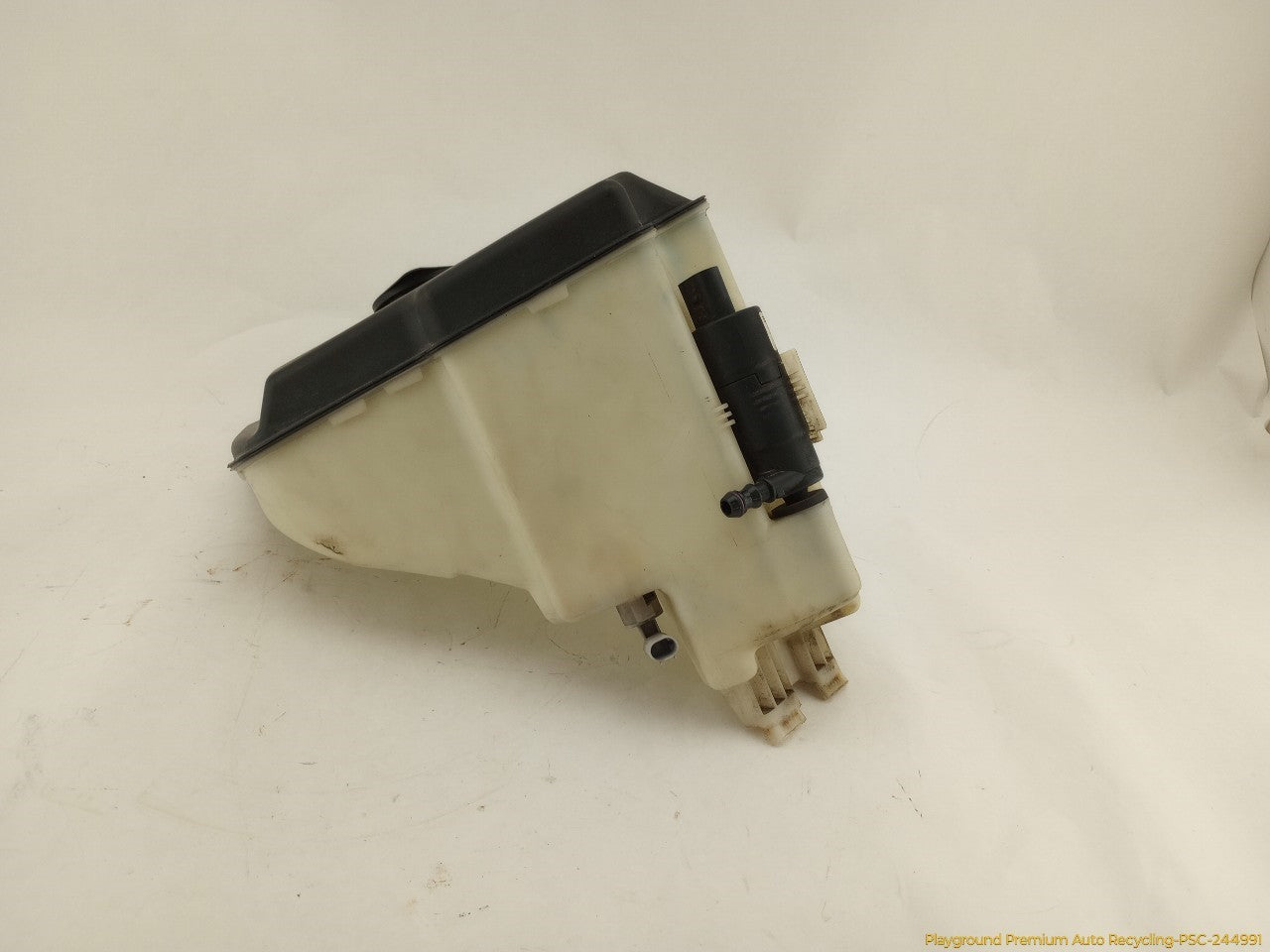 BMW 330XI Windshield Washer Fluid Reservoir