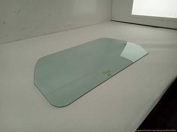 Hummer H3 Driver Left Front Door Window Glass