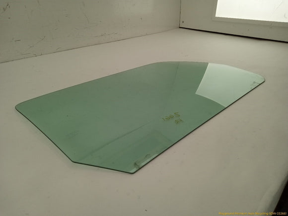 Hummer H3 Passenger Right Front Door Window Glass