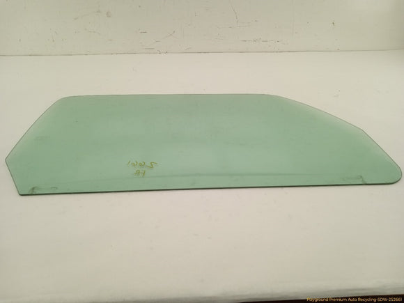 Hummer H3 Passenger Right Front Door Window Glass