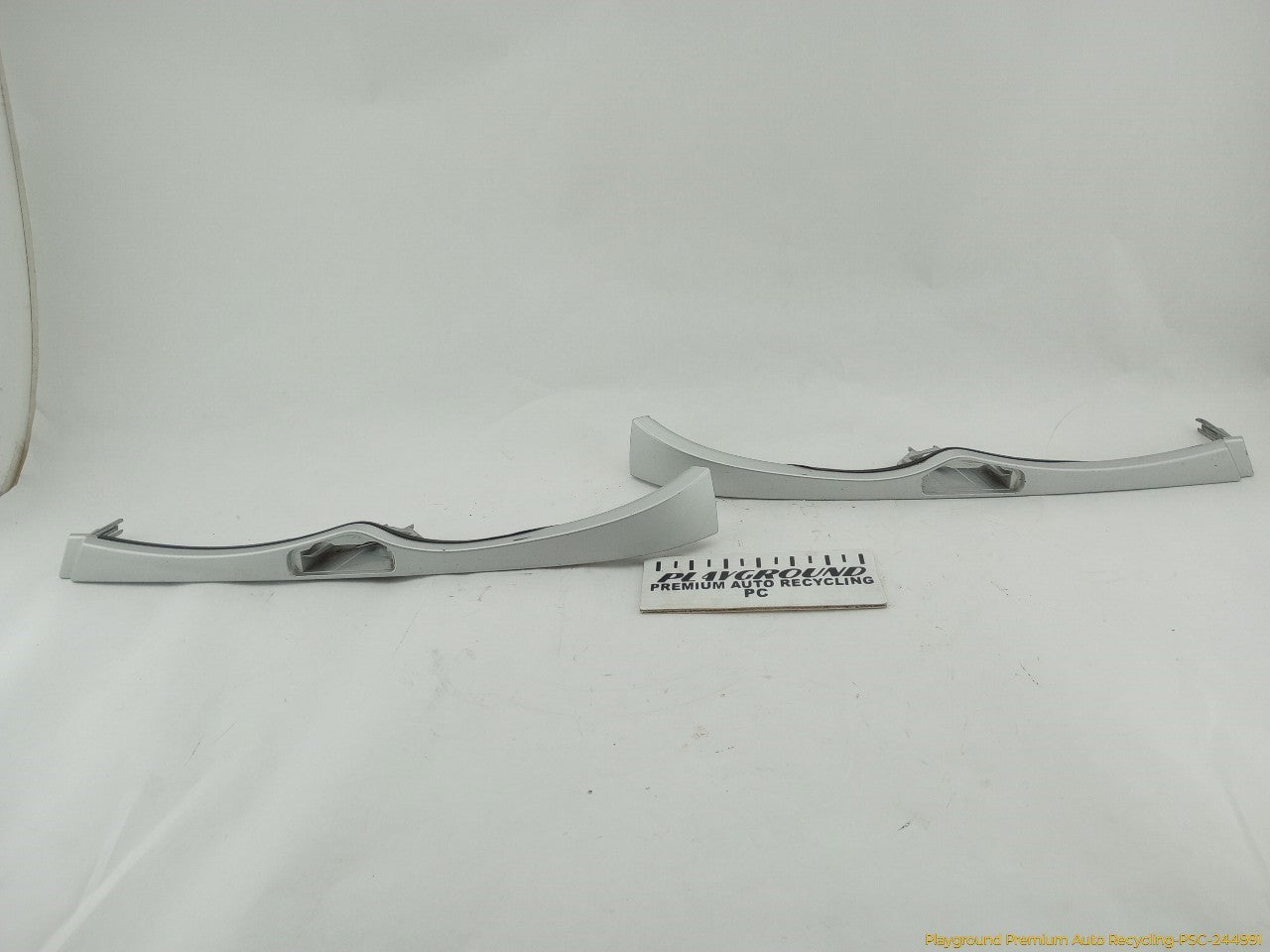 BMW 330XI Pair Of Facelift Headlight Filler Trim