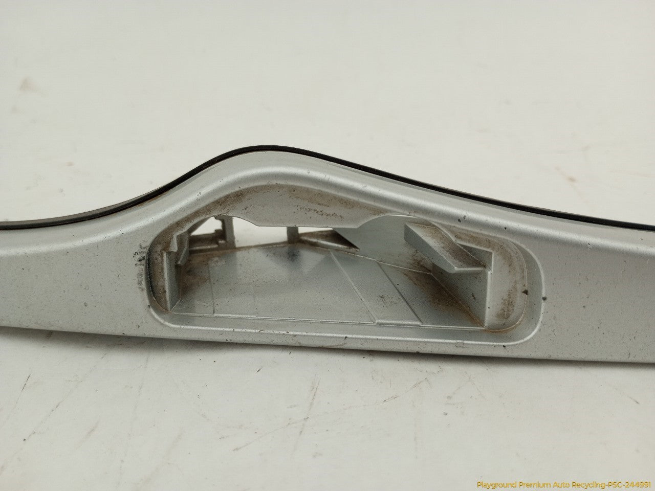 BMW 330XI Pair Of Facelift Headlight Filler Trim