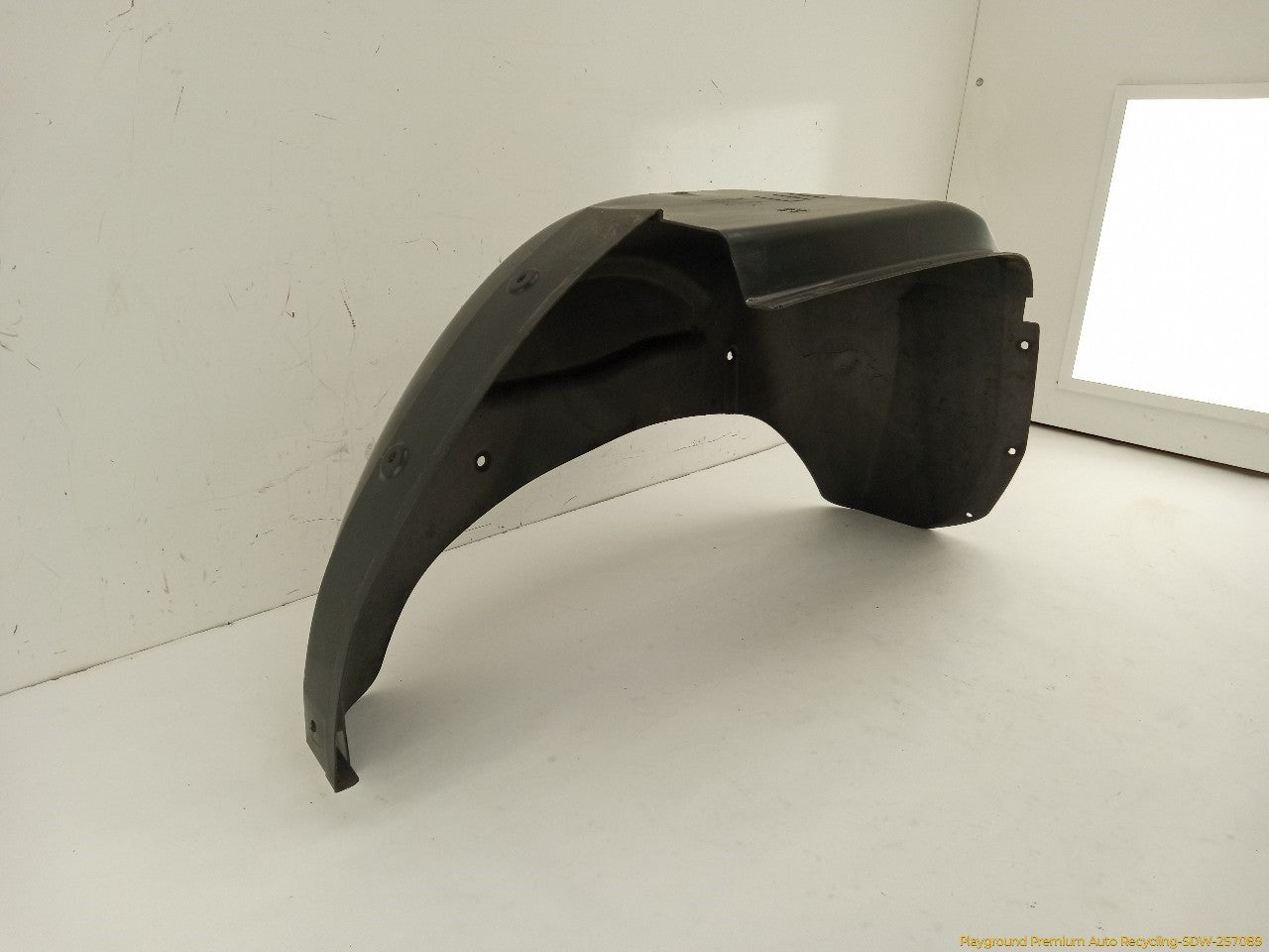Hummer H3 Driver Left Rear Inner Fender Liner