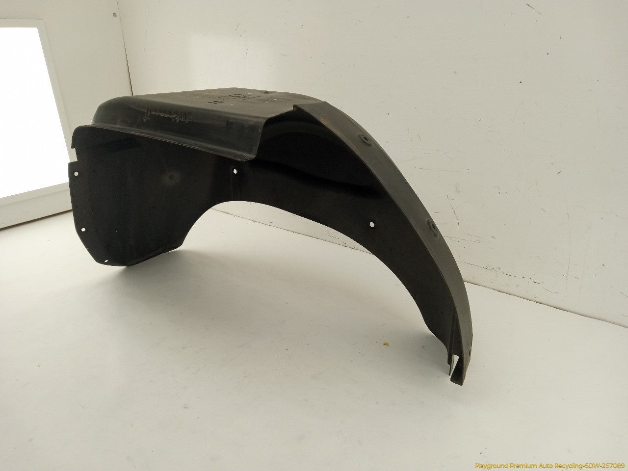 Hummer H3 Passenger Right Rear Inner Fender Liner