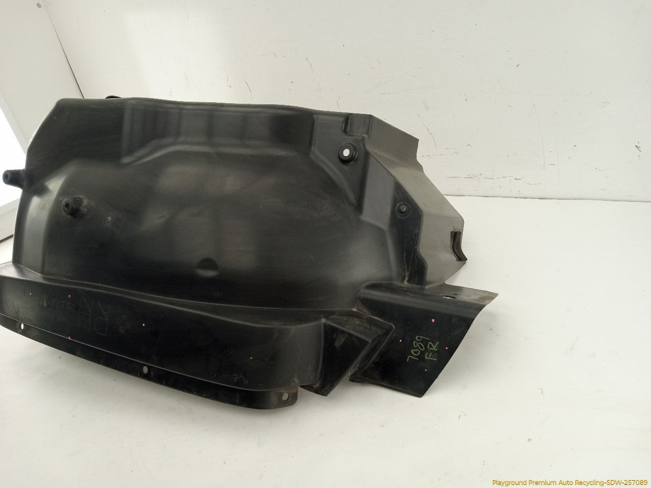 Hummer H3 Passenger Right Front Inner Fender Liner