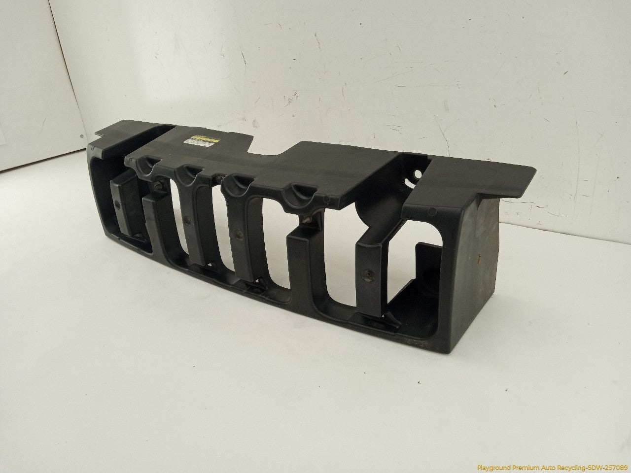 Hummer H3 Front Bumper Grille Bracket - 0