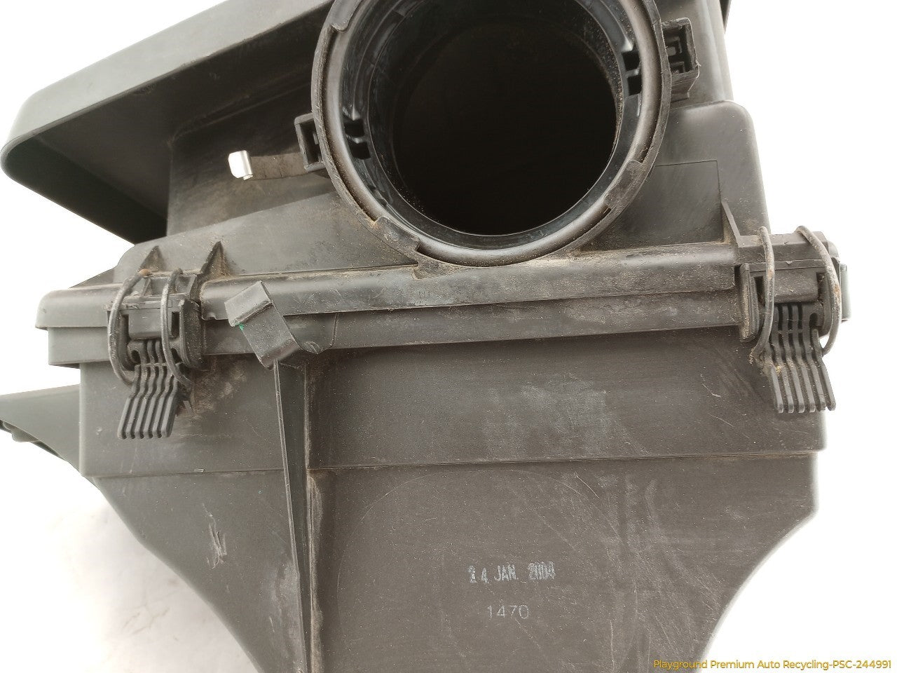 BMW 330XI Air Cleaner Housing Box