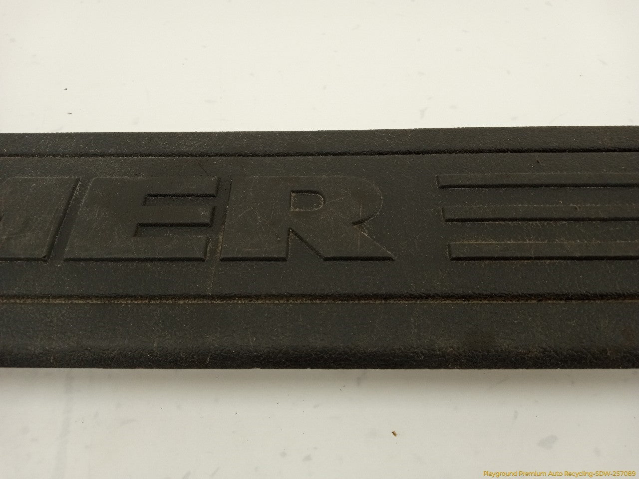 Hummer H3 Tailgate Door Sill Step Plate