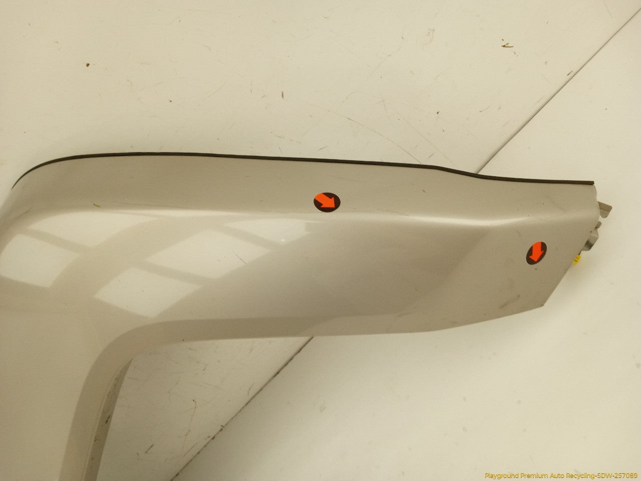 Hummer H3 Driver Left Front Fender Flare
