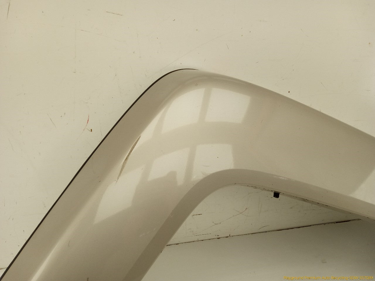 Hummer H3 Passenger Right Front Fender Flare
