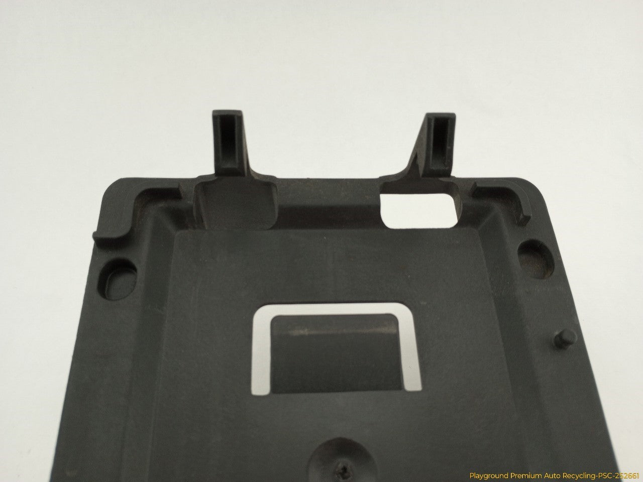 Hummer H3 Engine Control Module Bracket