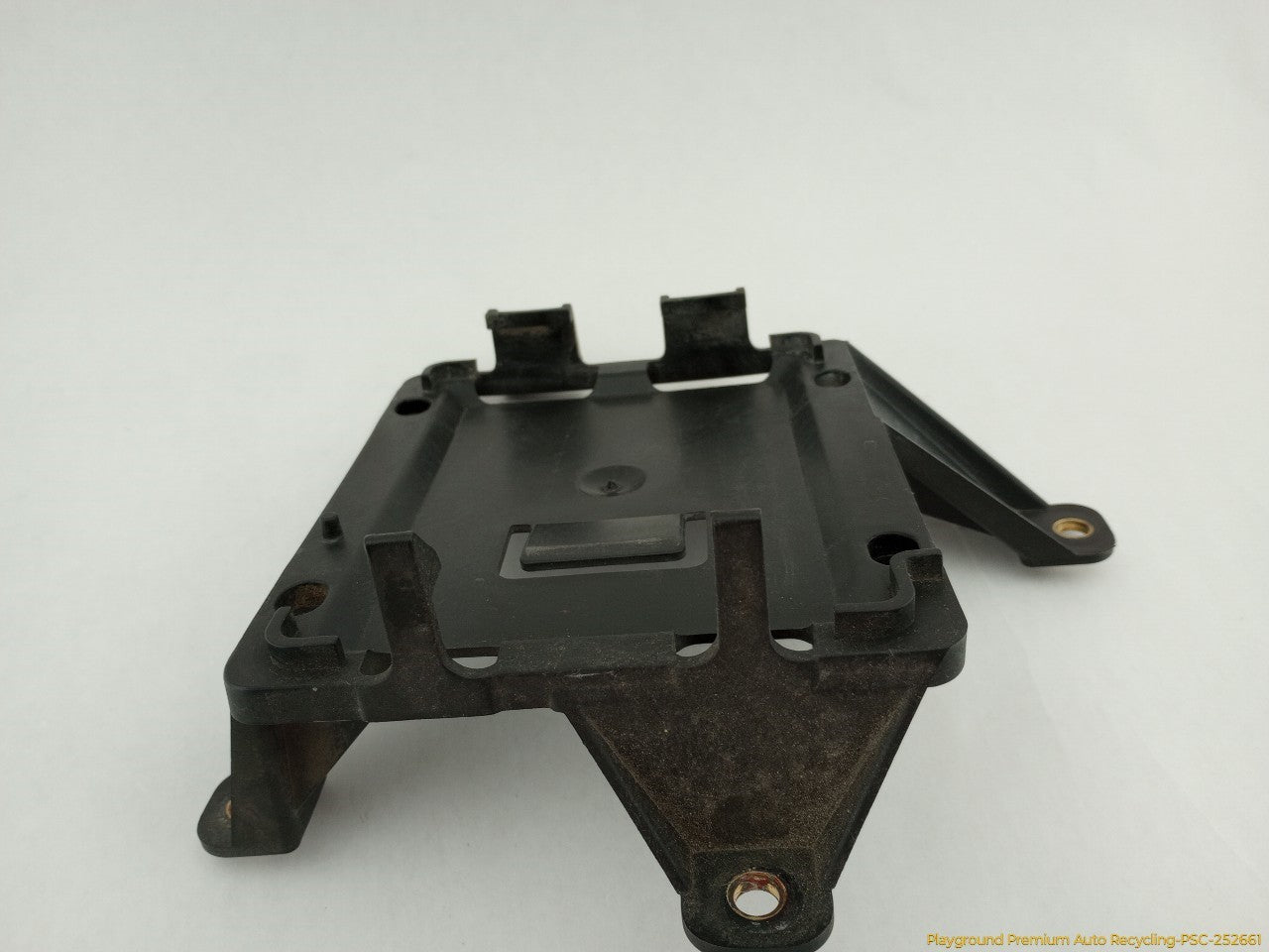 Hummer H3 Engine Control Module Bracket