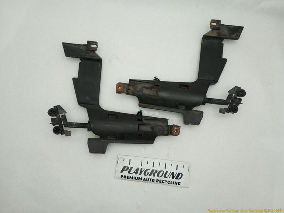 BMW 330XI Pair Of Headlamp Washer Nozzles