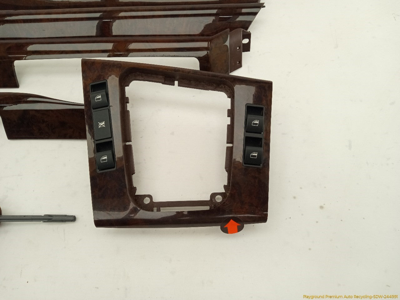 BMW 330XI Set Of 9 Center Dashboard Wood Trim