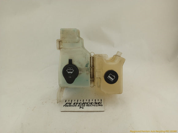 Hummer H3 Pair Of Coolant & Washer Fluid Reservoir