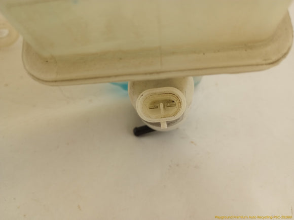 Hummer H3 Pair Of Coolant & Washer Fluid Reservoir