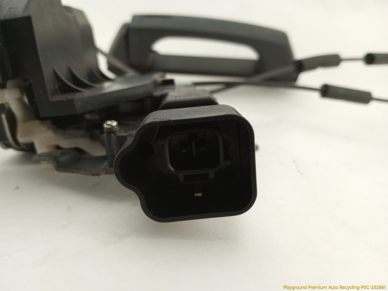 Hummer H3 Passenger Right Front Door Lock Actuator