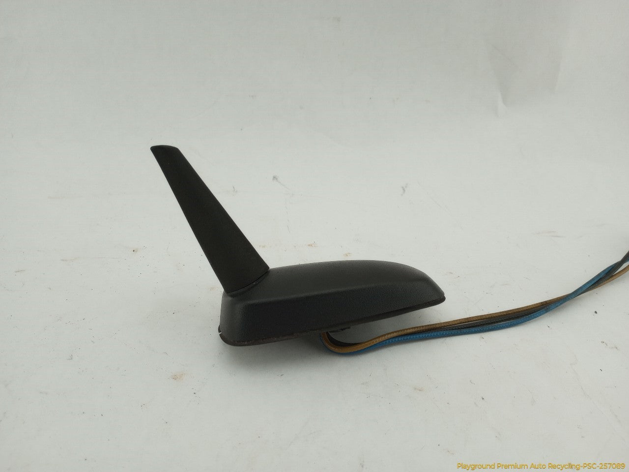 Hummer H3 Shark Fin Antenna