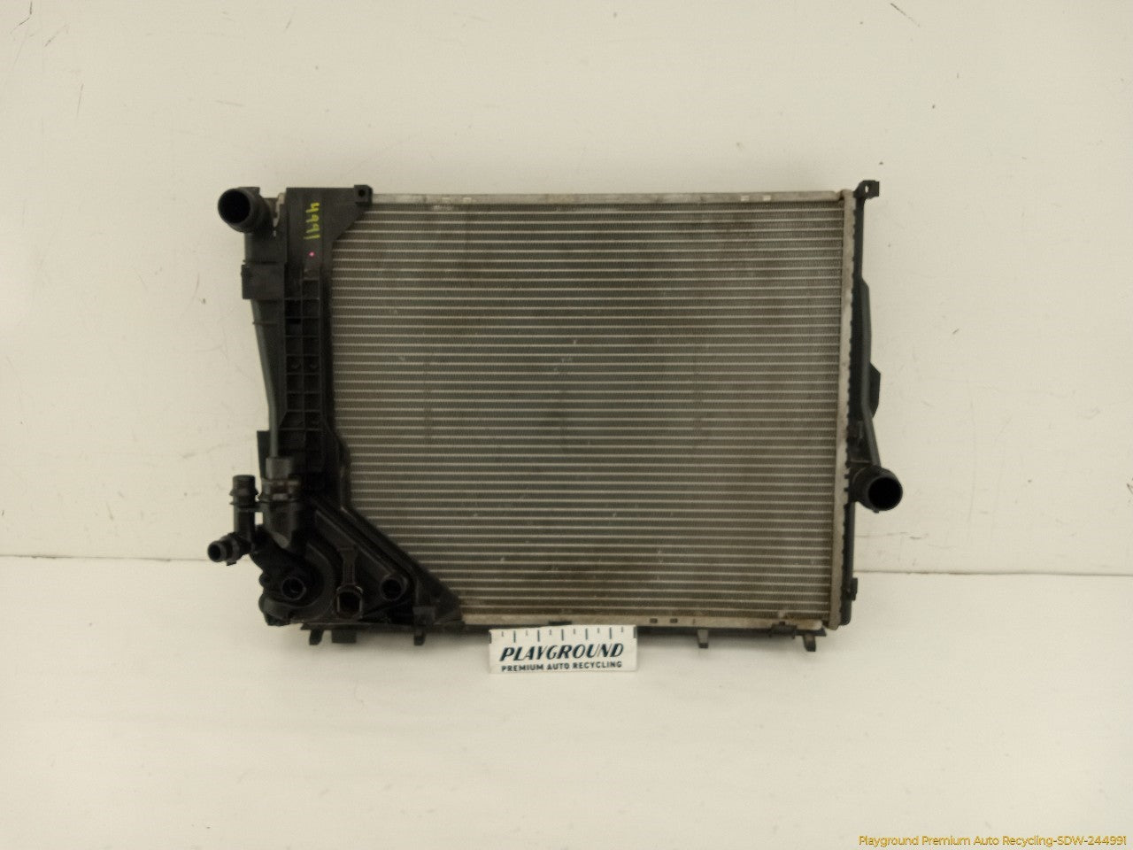 BMW 330XI Radiator