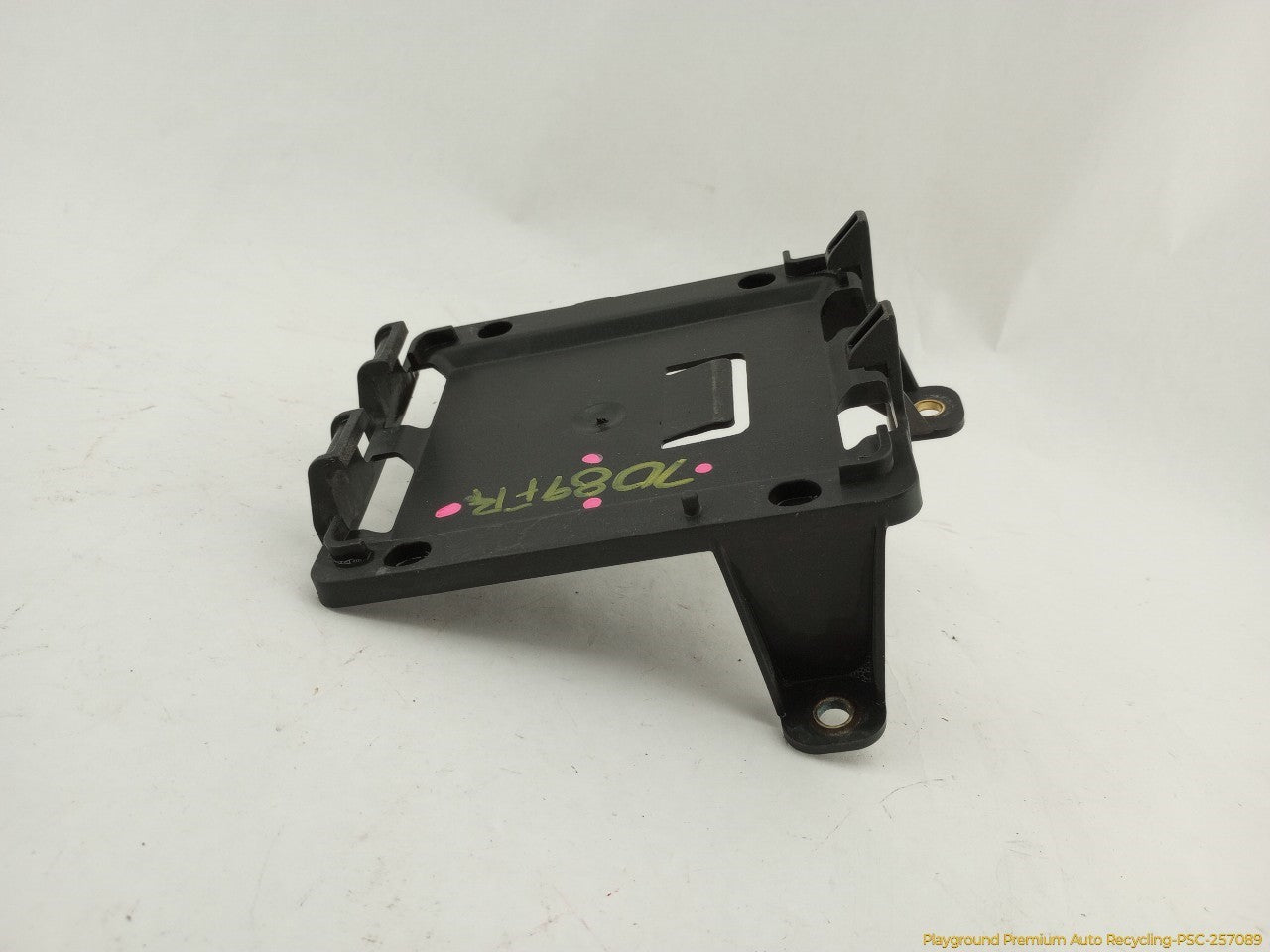 Hummer H3 Engine Control Module Bracket