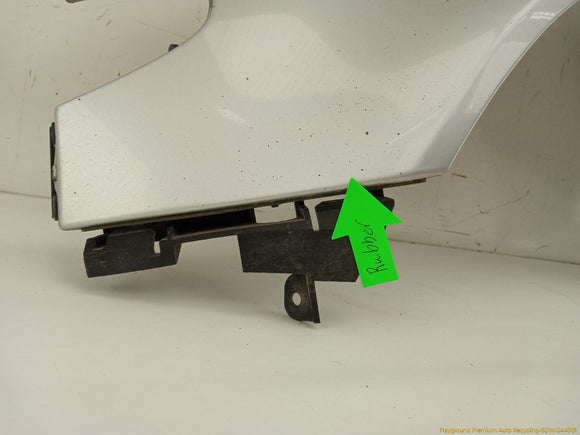 BMW 330XI Driver Left Front Fender