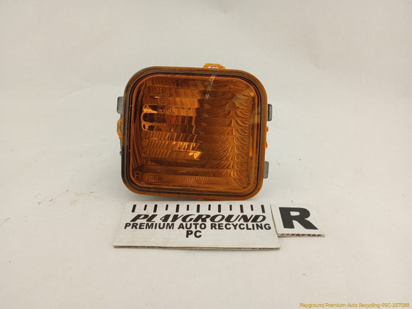 Hummer H3 Passenger Right Front Turn Signal Lamp