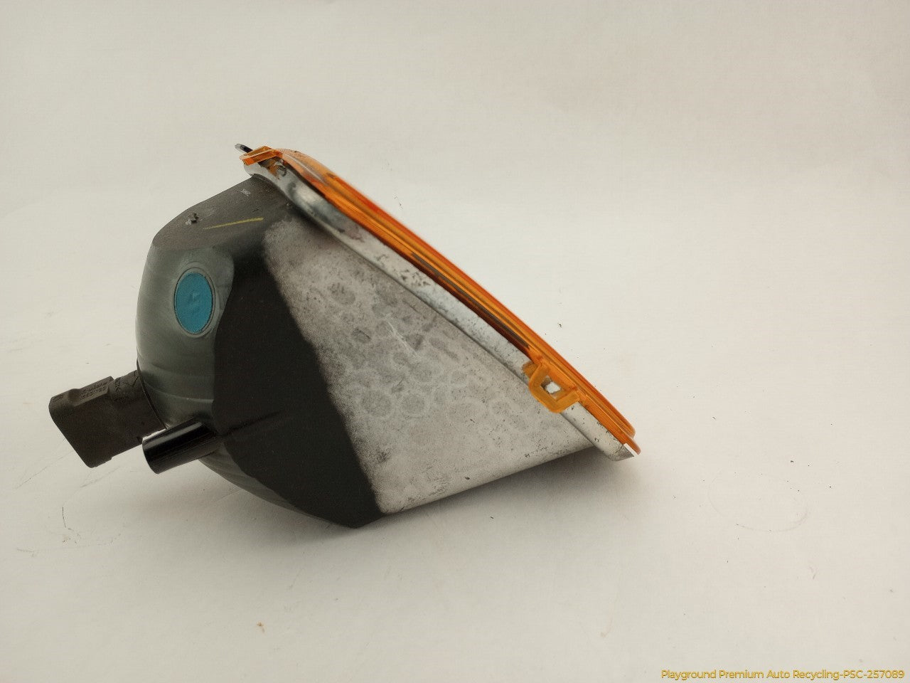 Hummer H3 Passenger Right Front Turn Signal Lamp