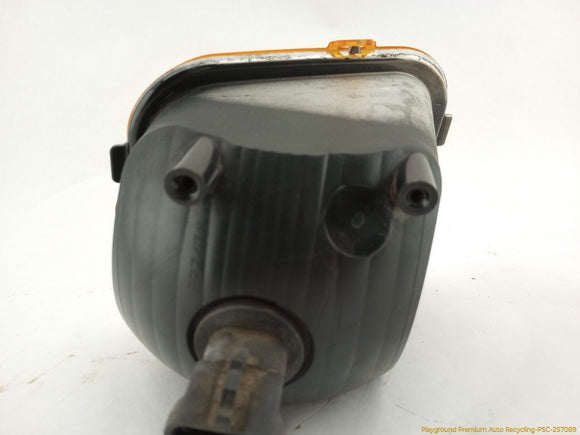 Hummer H3 Driver Left Front Turn Signal Lamp