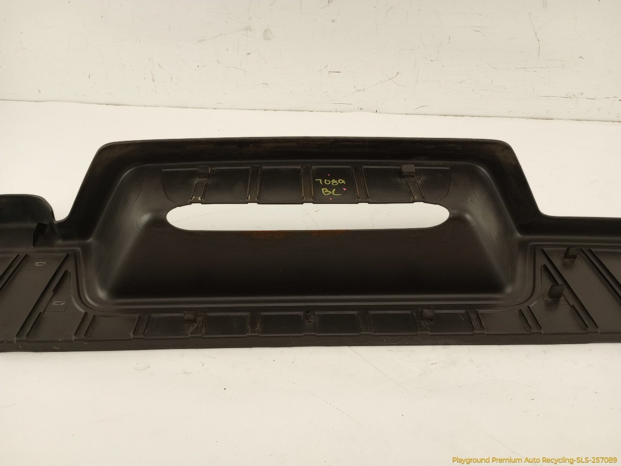 Hummer H3 Rear Bumper Plastic Cover