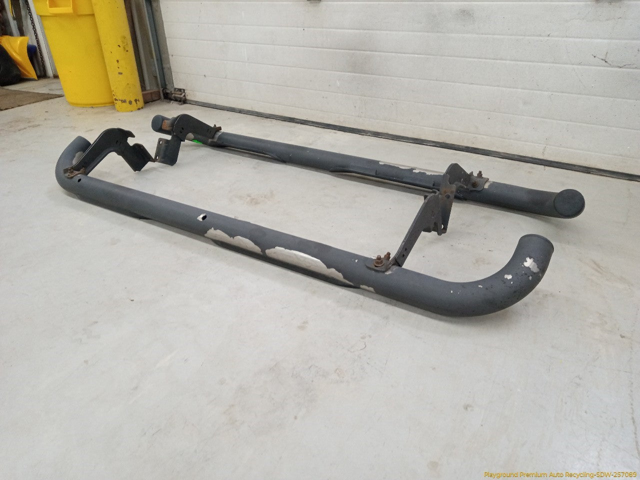 Hummer H3 Pair Of Running Board Step Rails