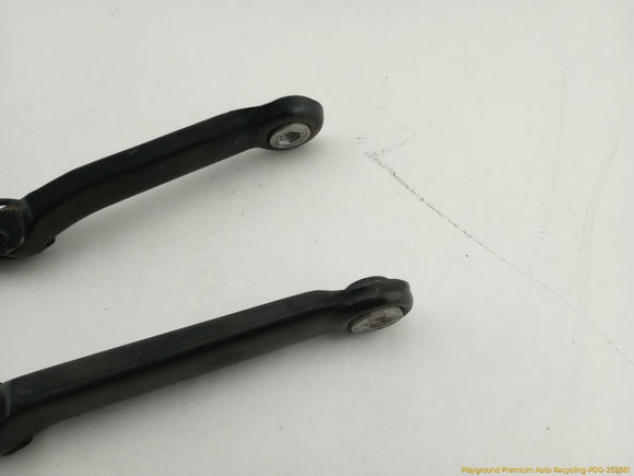 BMW 330XI Pair Of Windshield Wiper Arms
