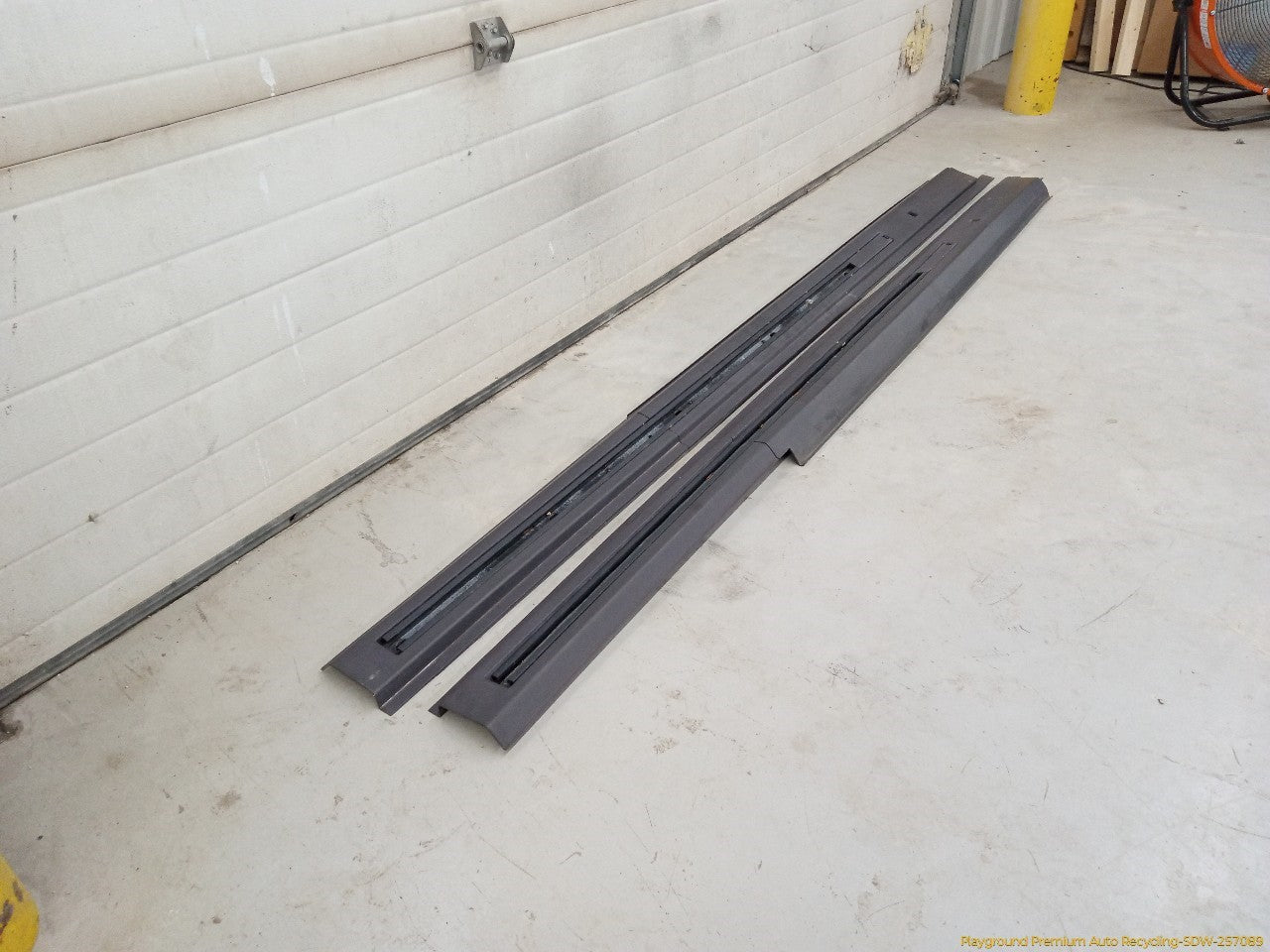Hummer H3 Pair Of Luggage Rack Rails - 0