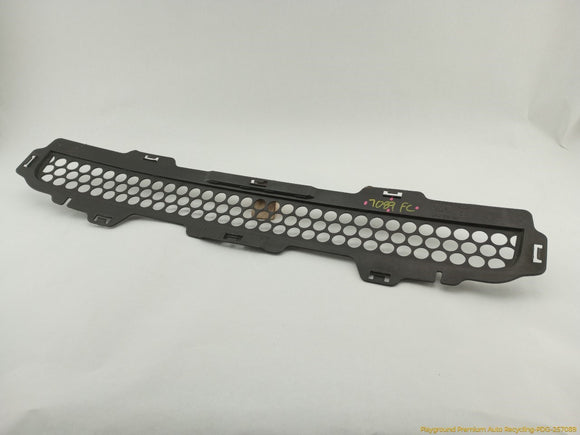 Hummer H3 Front Bumper Lower Grille