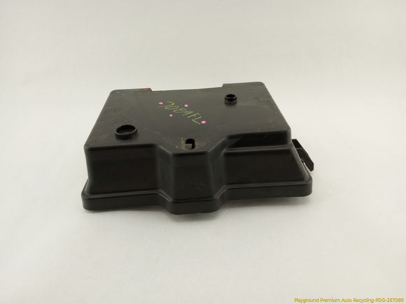 Hummer H3 Battery Lower Tray Trim