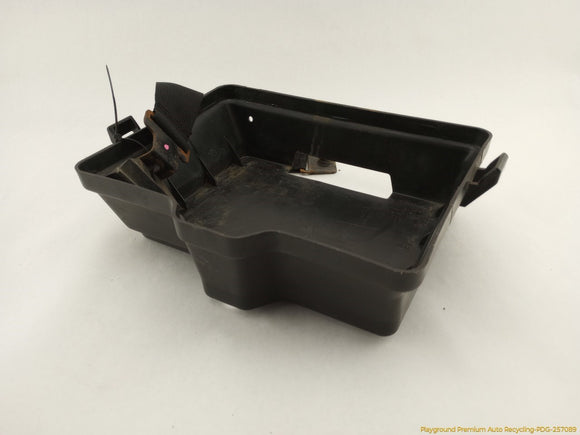 Hummer H3 Battery Lower Tray Trim