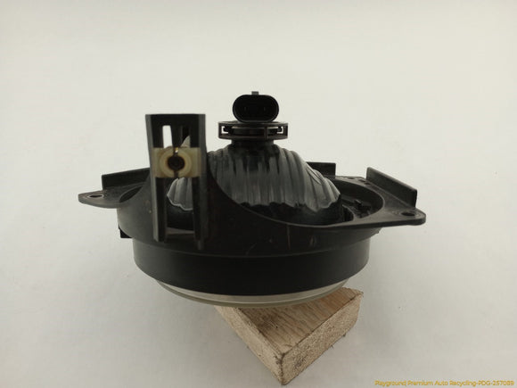 Hummer H3 Passenger Right Front Fog Lamp