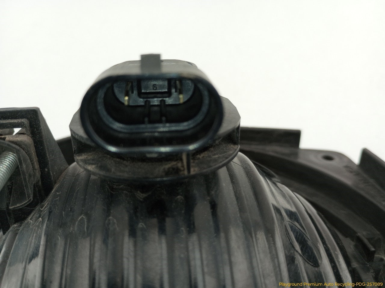 Hummer H3 Passenger Right Front Fog Lamp