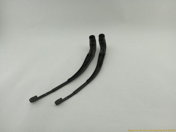Hummer H3 Pair Of Windshield Wiper Arms