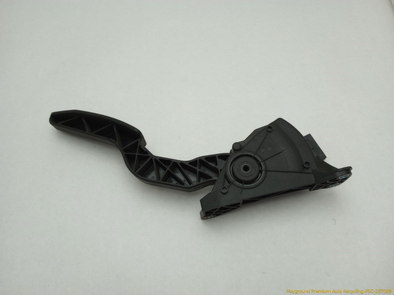 Hummer H3 Accelerator Gas Pedal