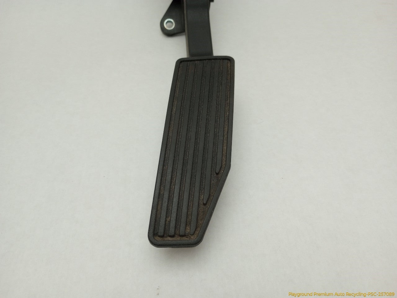 Hummer H3 Accelerator Gas Pedal