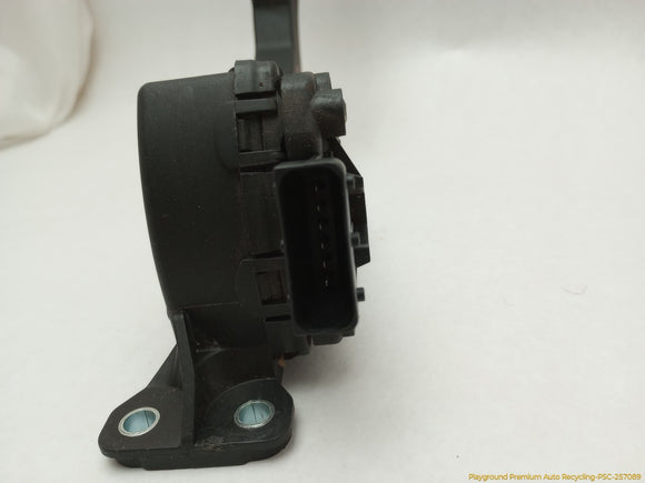 Hummer H3 Accelerator Gas Pedal