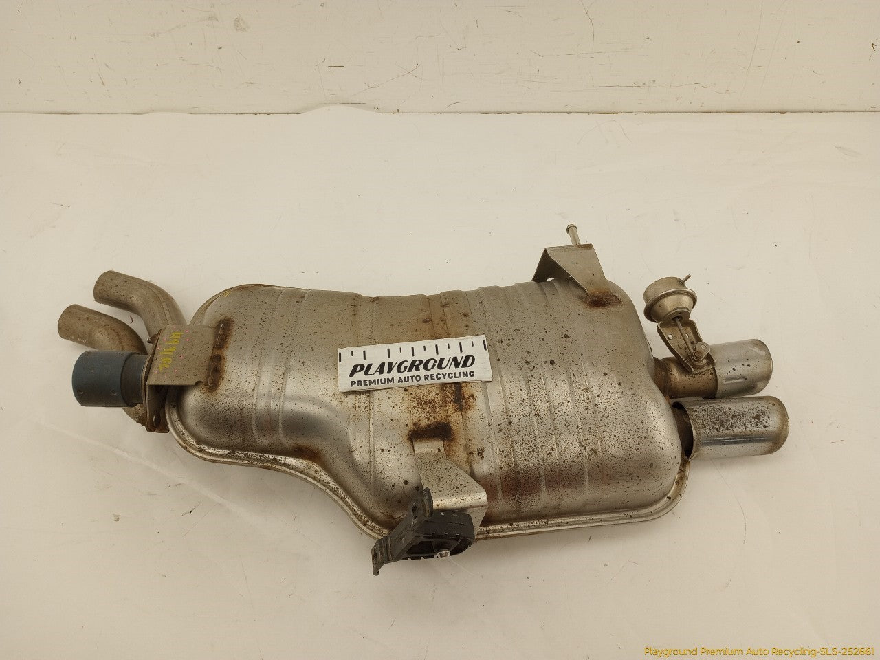 BMW 330XI Exhaust Muffler