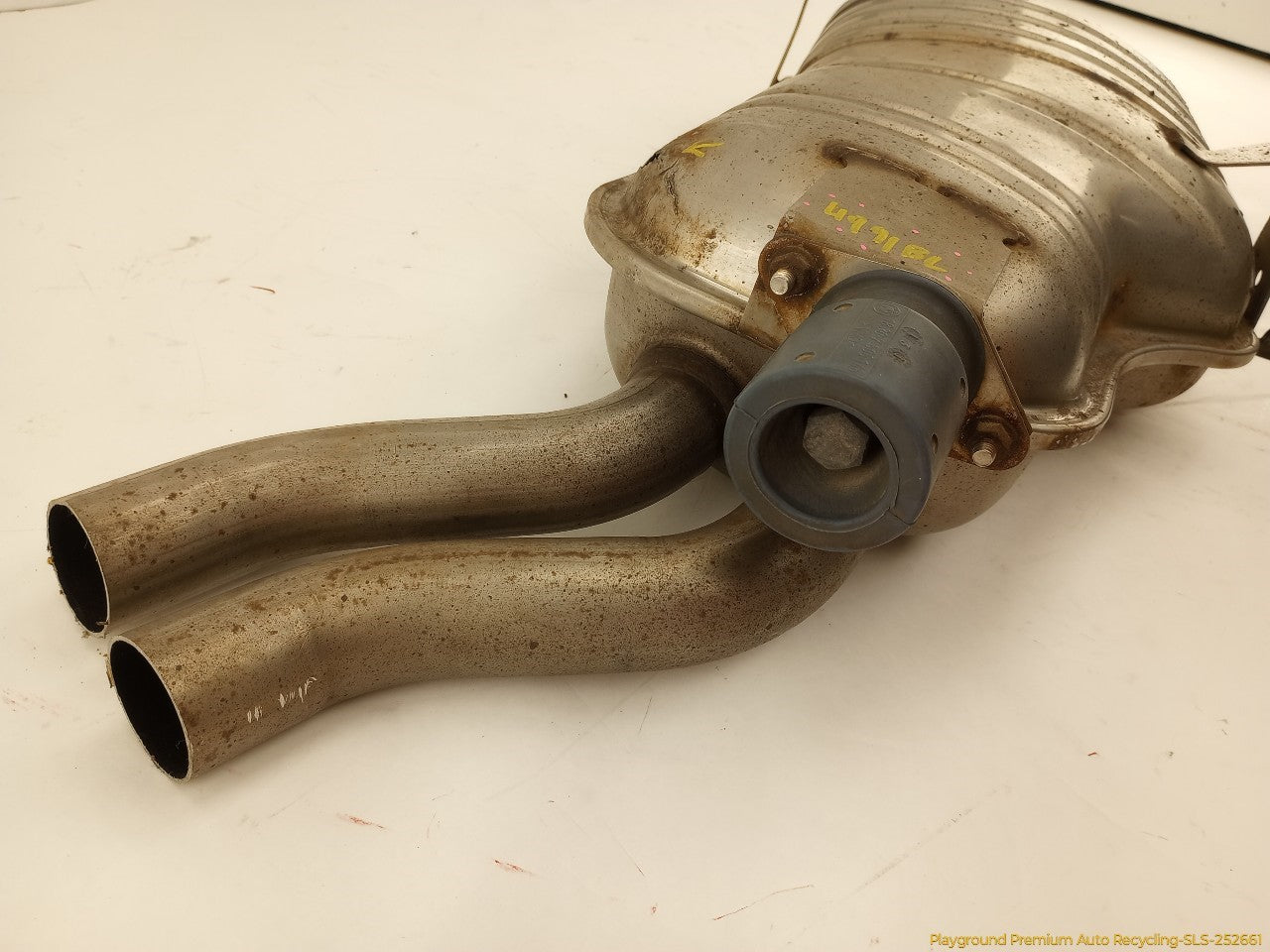 BMW 330XI Exhaust Muffler