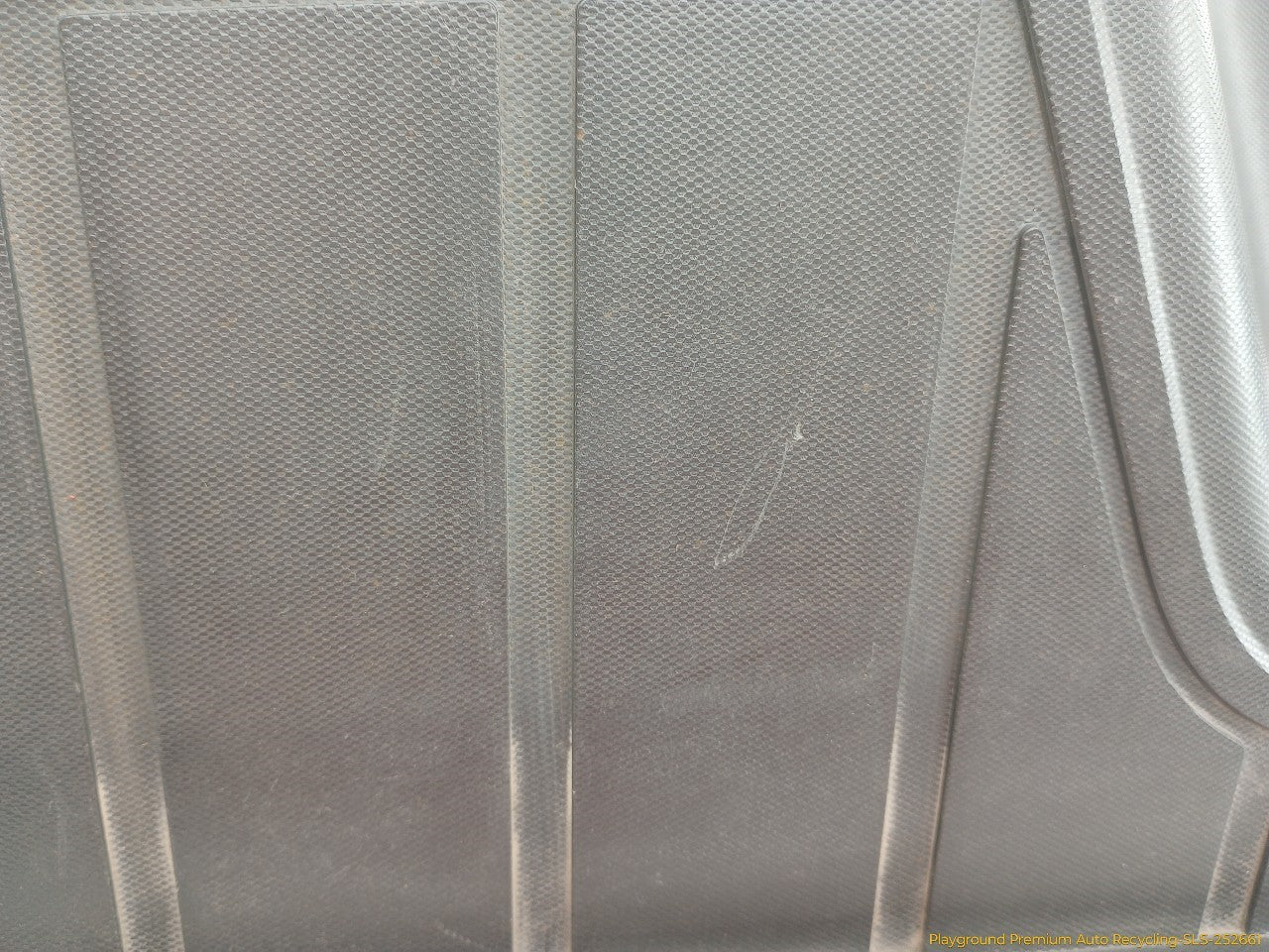 Hummer H3 Rear Bumper Plastic Cover