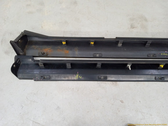 Hummer H3 Pair Of Rocker Panel Side Skirts