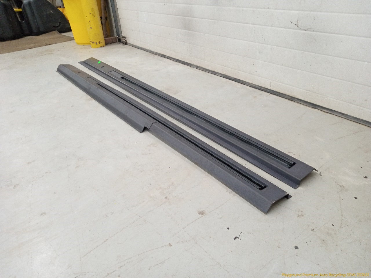 Hummer H3 Pair Of Luggage Rack Rails