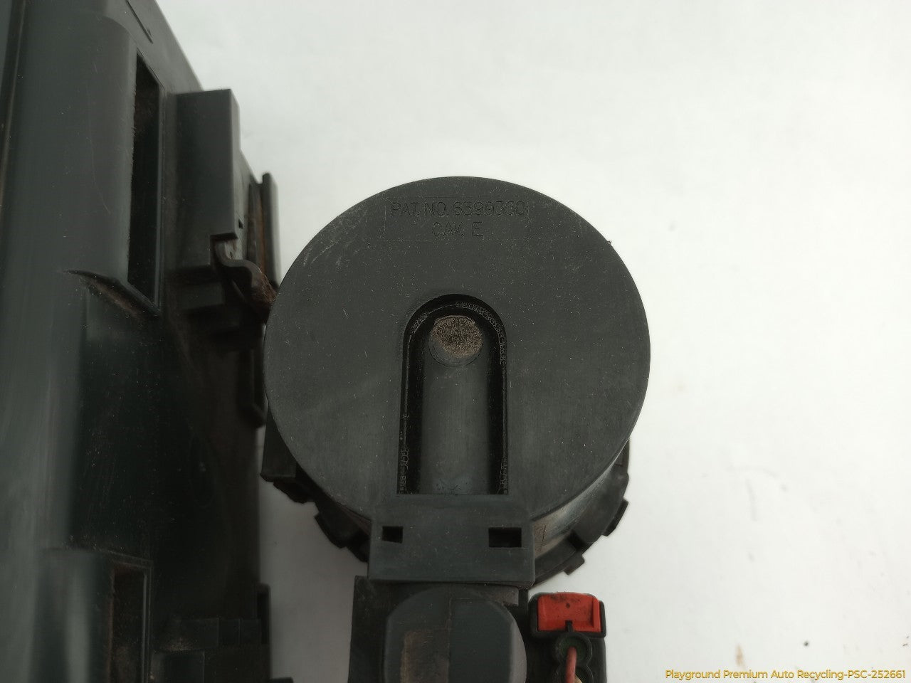 Hummer H3 Fuel Vapor Charcoal Canister
